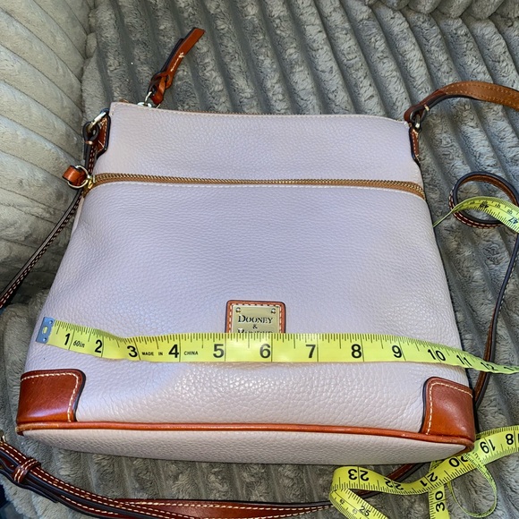 Dooney & Bourke pebble grain crossbody - Picture 10 of 13